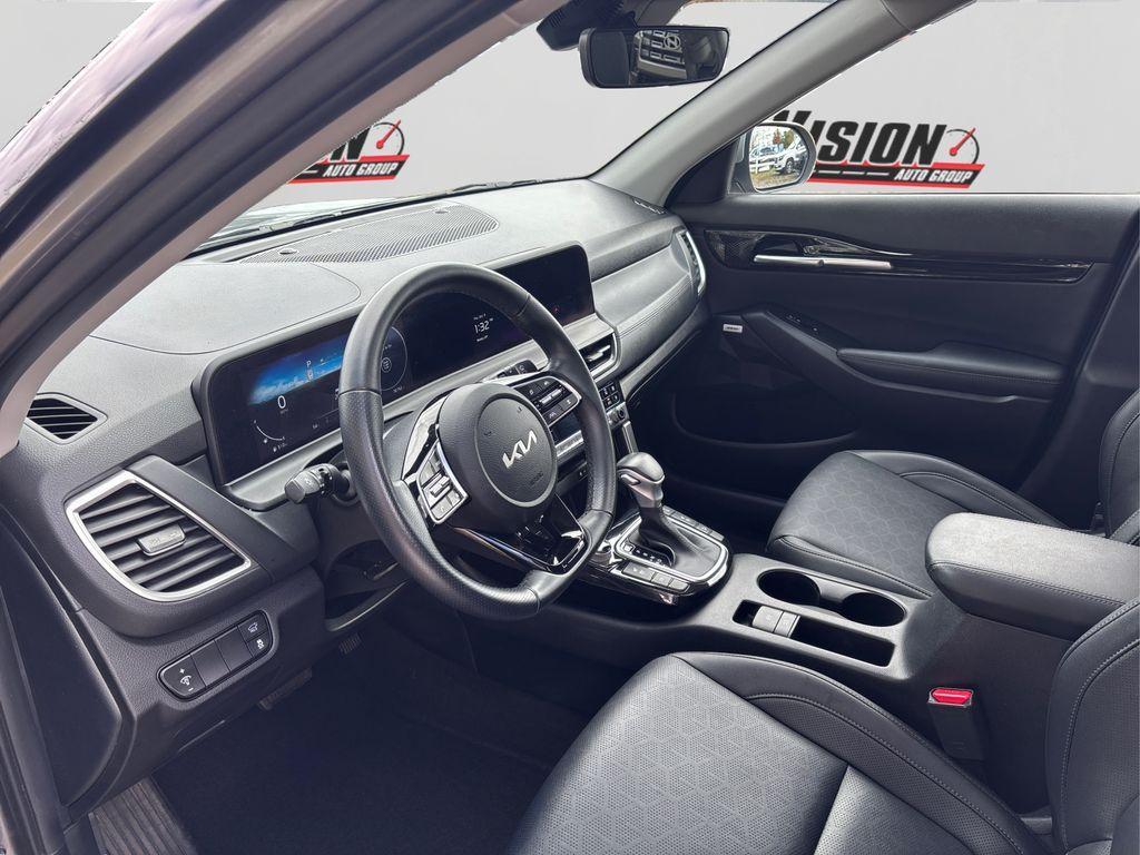 used 2024 Kia Seltos car, priced at $23,999