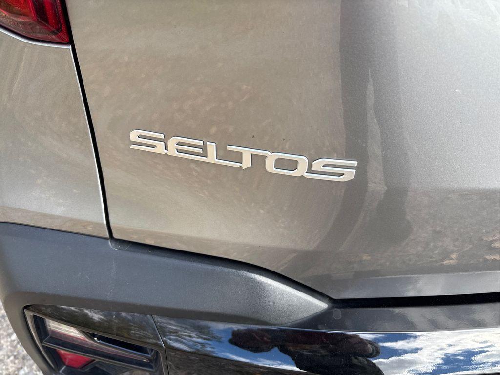 used 2024 Kia Seltos car, priced at $23,999