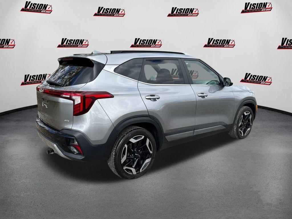 used 2024 Kia Seltos car, priced at $23,999