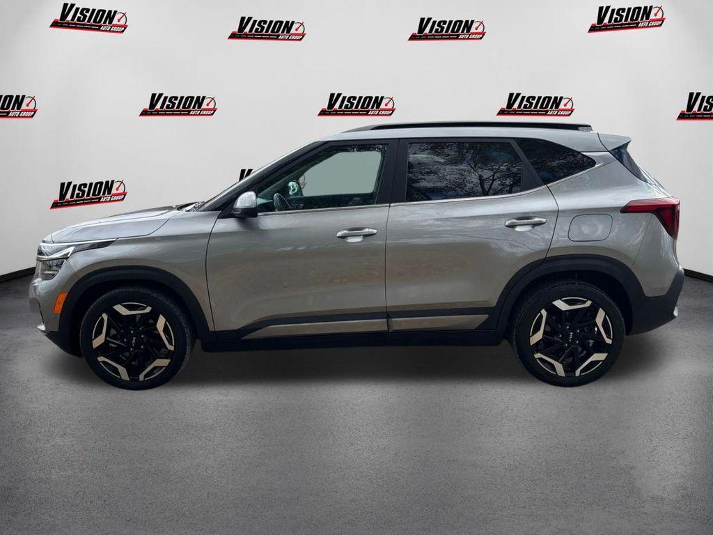 used 2024 Kia Seltos car, priced at $23,999