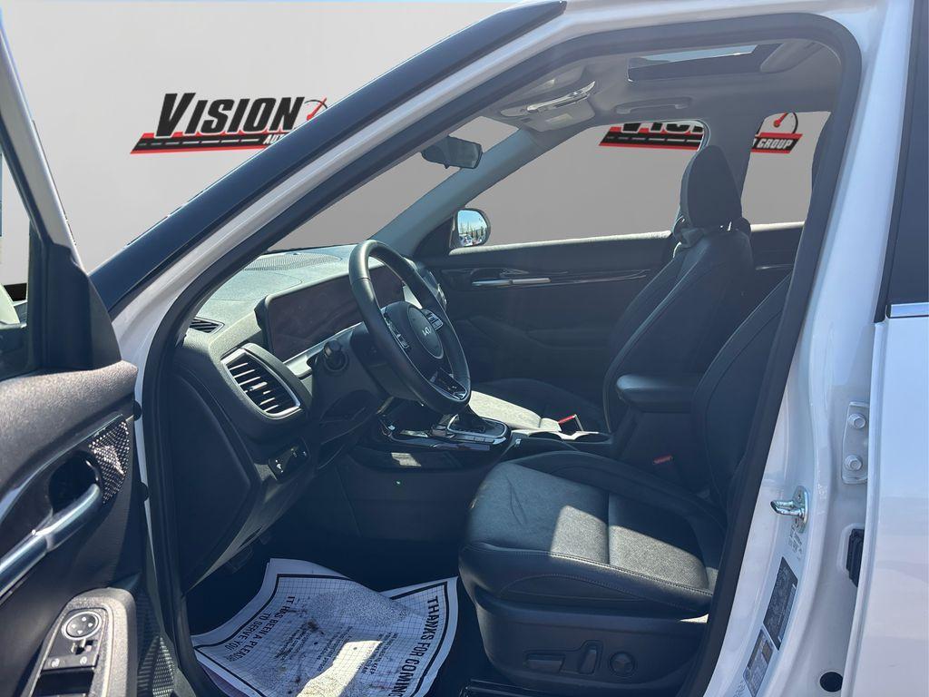 used 2024 Kia Seltos car, priced at $24,724