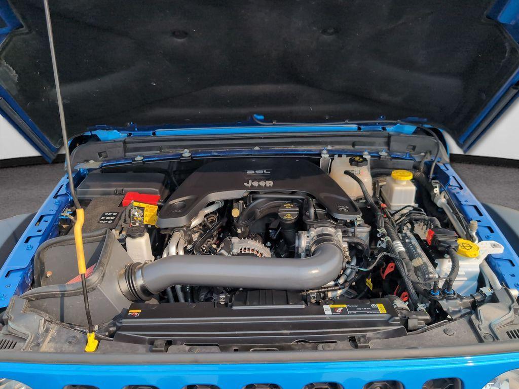 used 2021 Jeep Gladiator car, priced at $35,927
