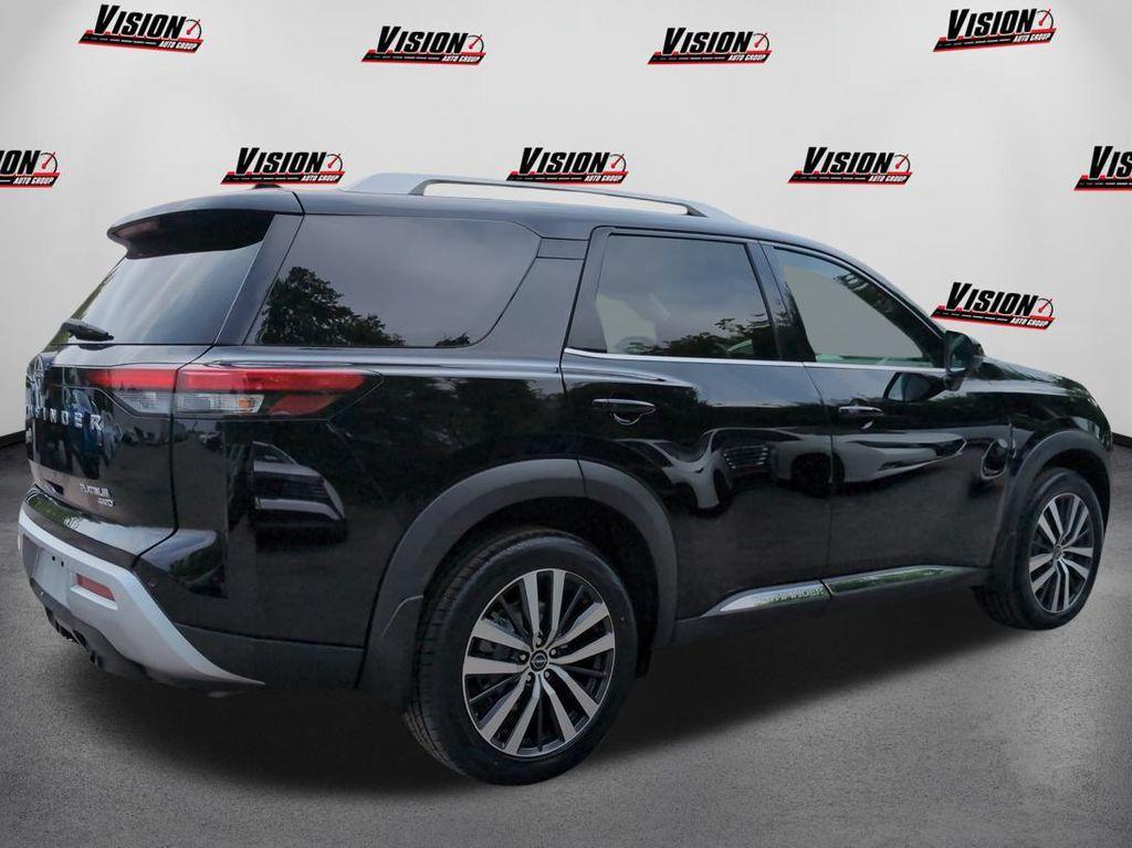 used 2022 Nissan Pathfinder car, priced at $39,914