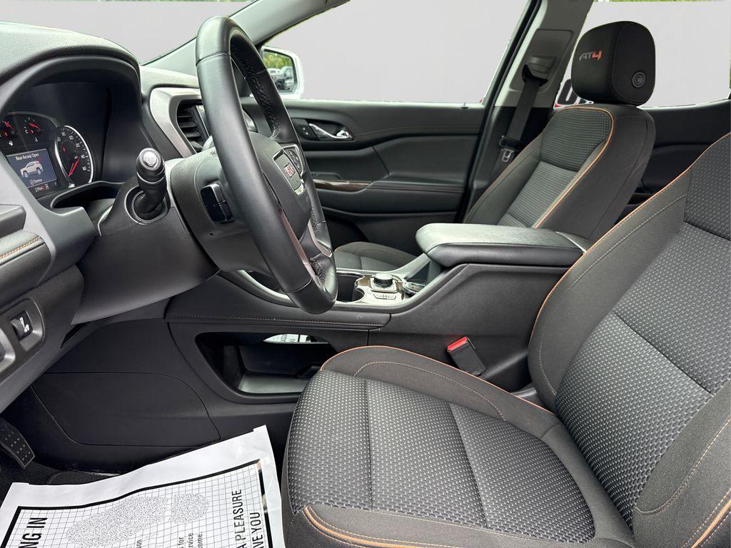 used 2023 GMC Acadia car, priced at $36,390