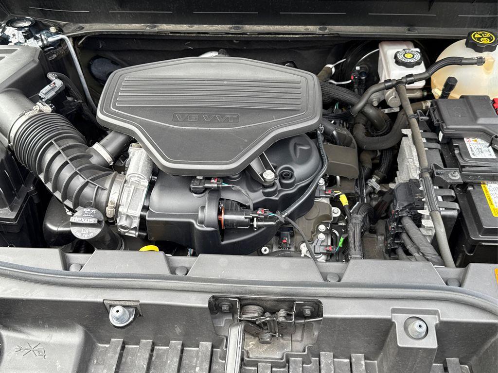 used 2023 GMC Acadia car, priced at $36,390