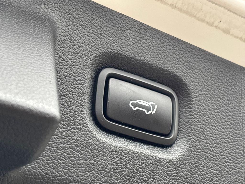 used 2020 Hyundai Santa Fe car, priced at $21,661