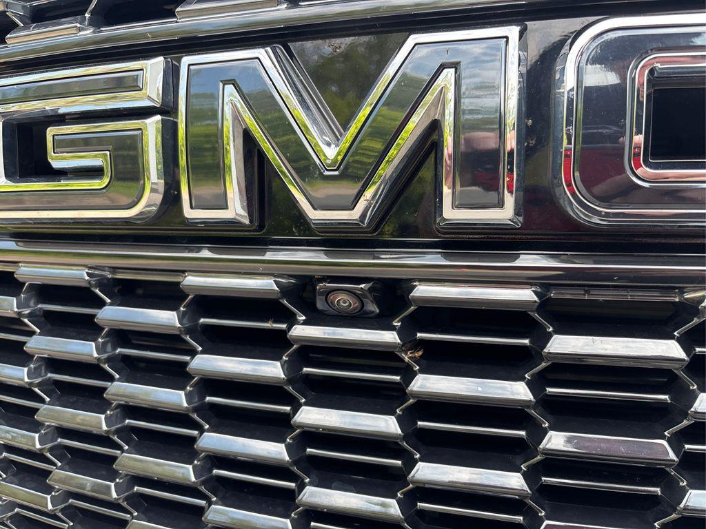 used 2024 GMC Yukon car, priced at $89,995