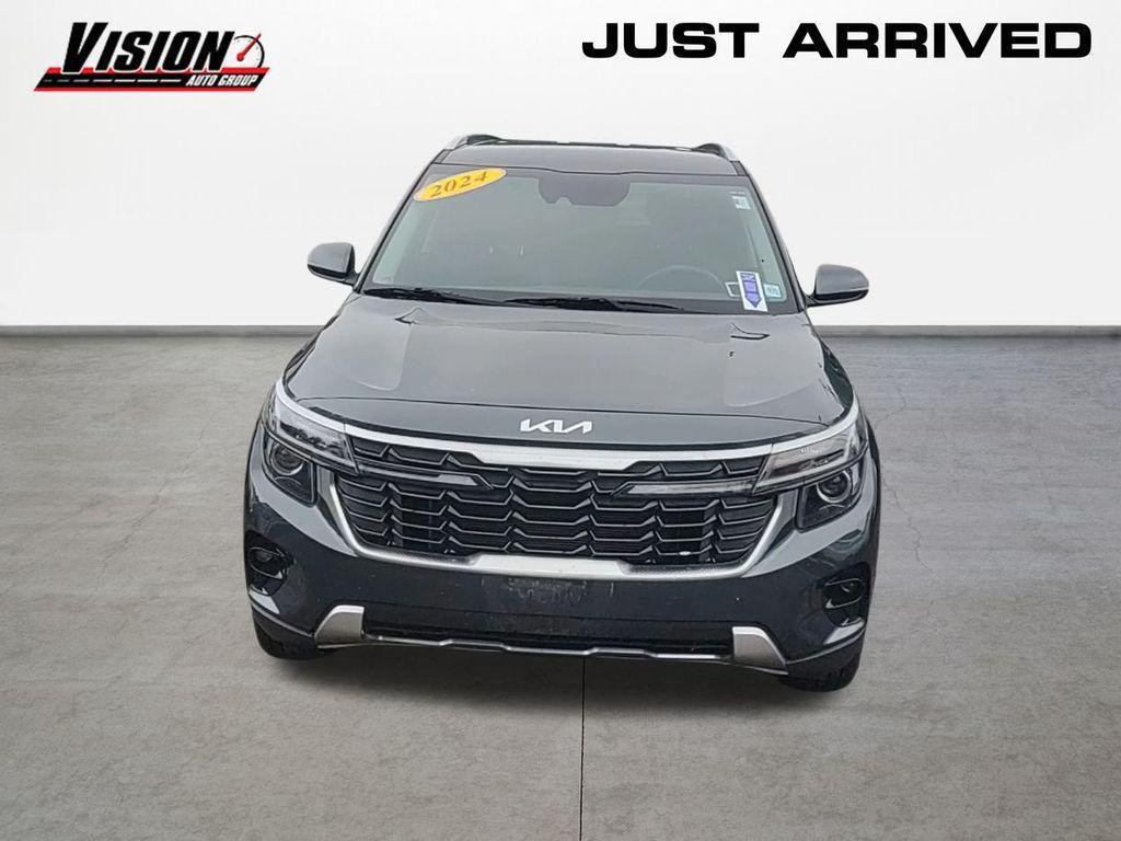used 2024 Kia Seltos car, priced at $24,300