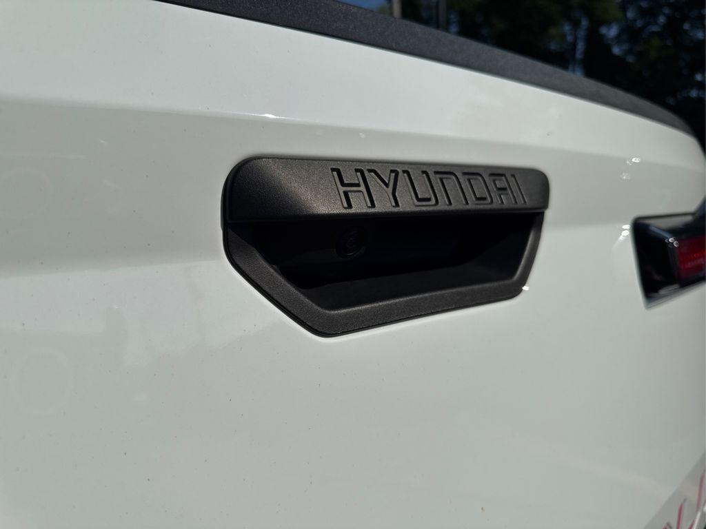 used 2022 Hyundai SANTA CRUZ car, priced at $25,323