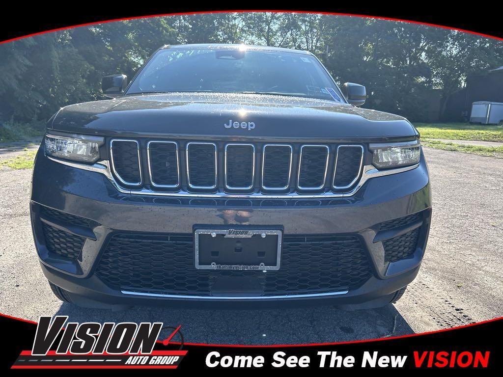 used 2024 Jeep Grand Cherokee car, priced at $37,995