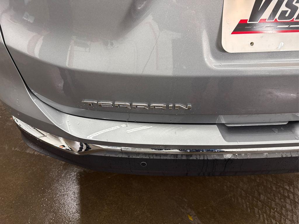 used 2024 GMC Terrain car, priced at $26,999