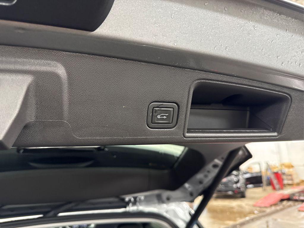 used 2024 GMC Terrain car, priced at $26,999