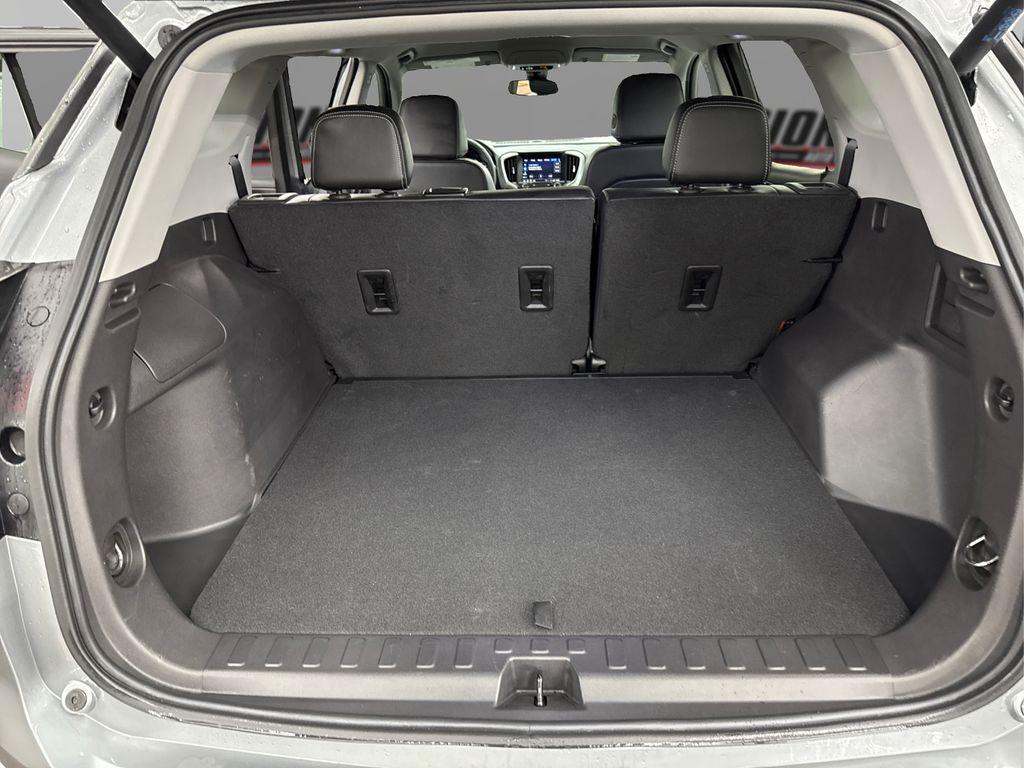 used 2024 GMC Terrain car, priced at $26,999