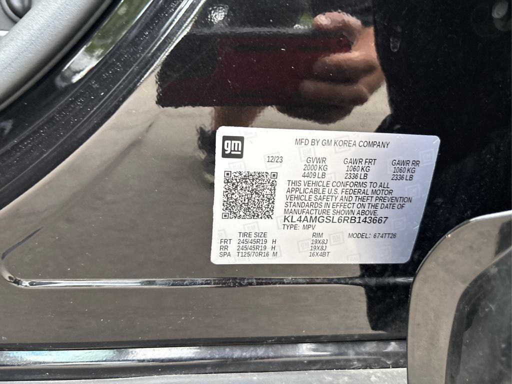 used 2024 Buick Encore GX car, priced at $26,915