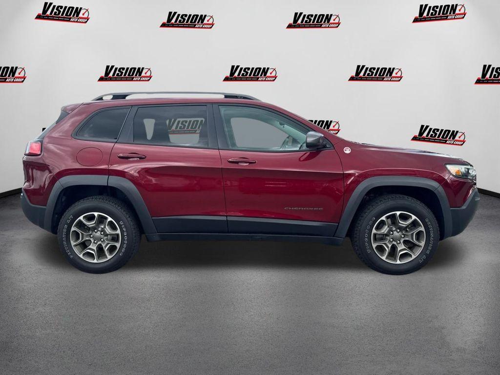 used 2020 Jeep Cherokee car, priced at $20,839