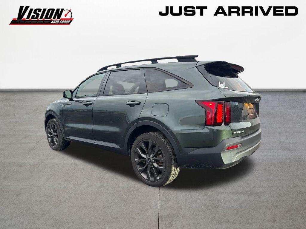 used 2023 Kia Sorento car, priced at $30,477