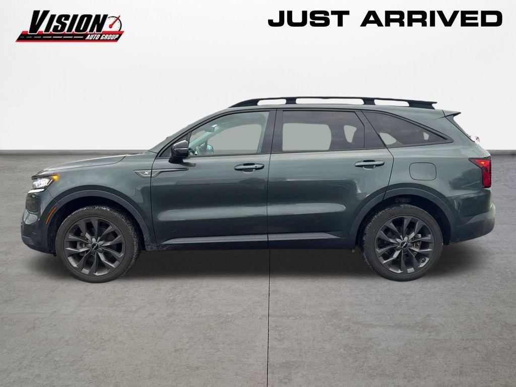 used 2023 Kia Sorento car, priced at $30,477