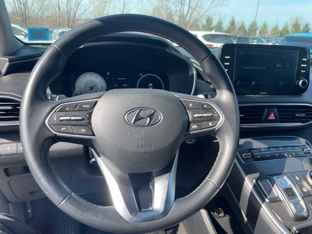 used 2022 Hyundai Santa Fe car, priced at $24,995