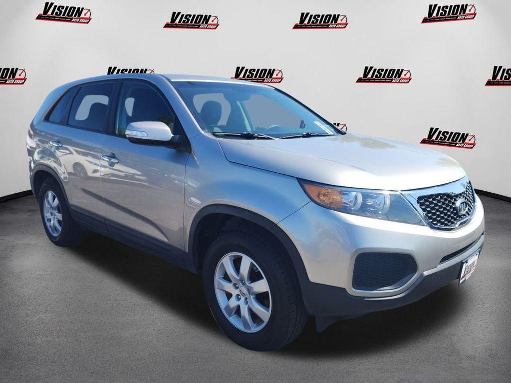 used 2013 Kia Sorento car, priced at $9,931