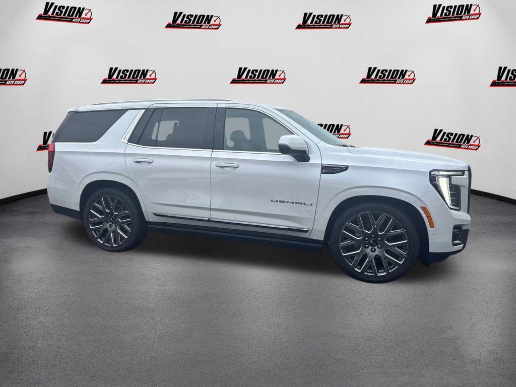 used 2025 GMC Yukon car, priced at $104,902
