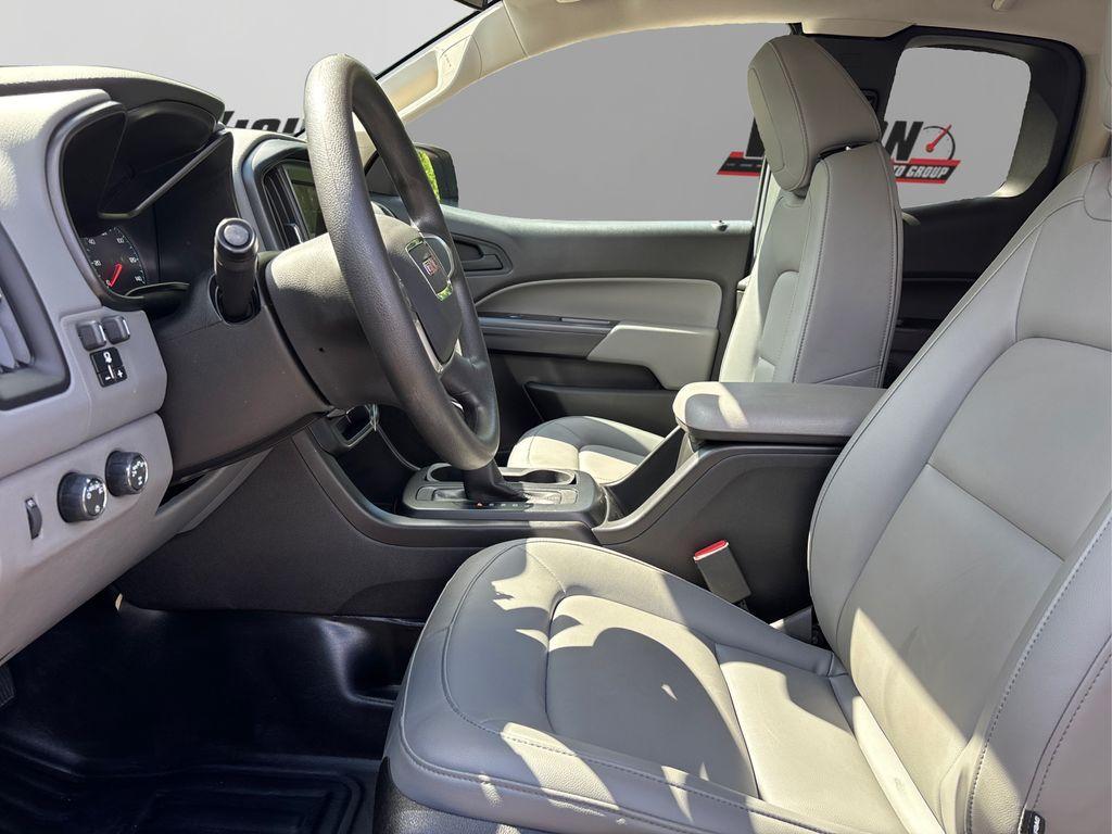 used 2022 GMC Canyon car, priced at $30,995