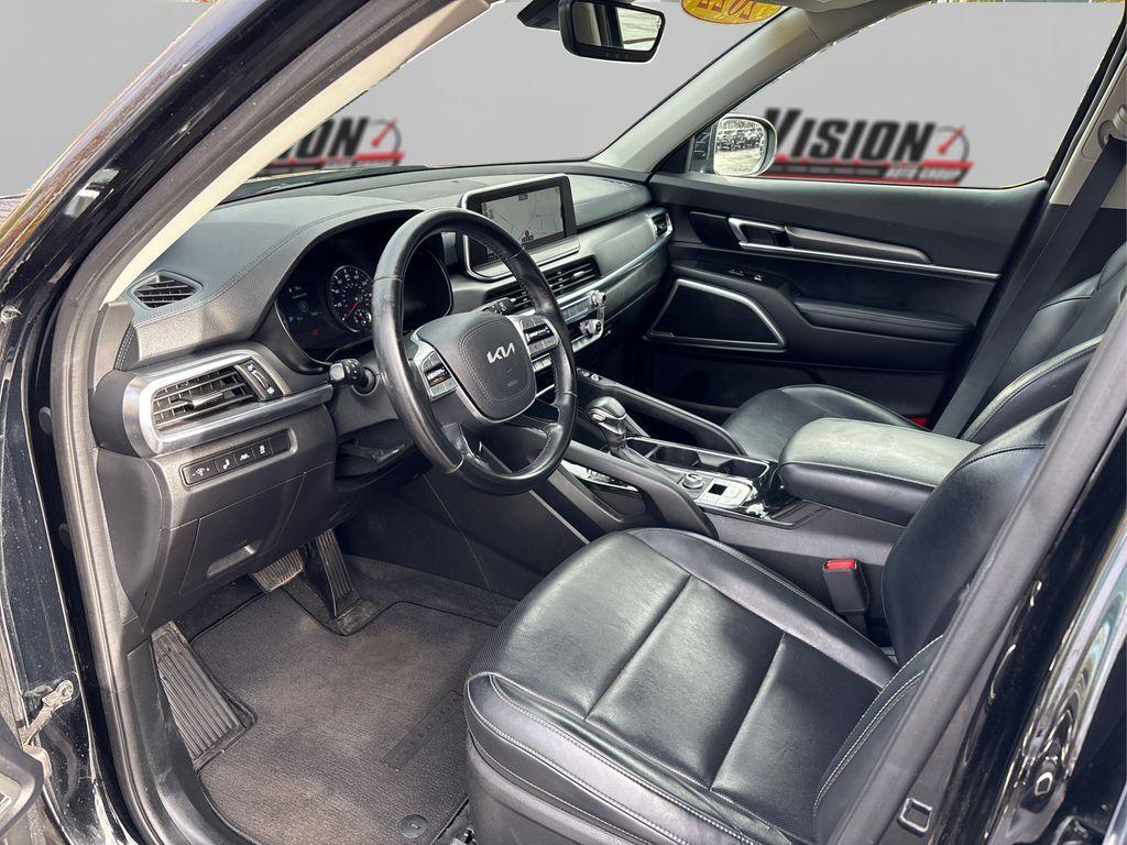 used 2022 Kia Telluride car, priced at $27,971