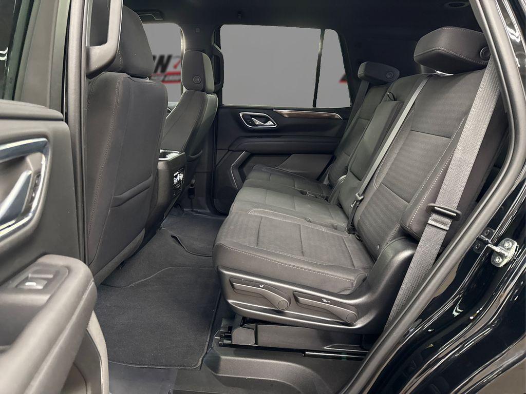 used 2022 GMC Yukon car, priced at $45,540