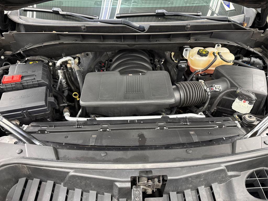 used 2022 GMC Yukon car, priced at $45,540