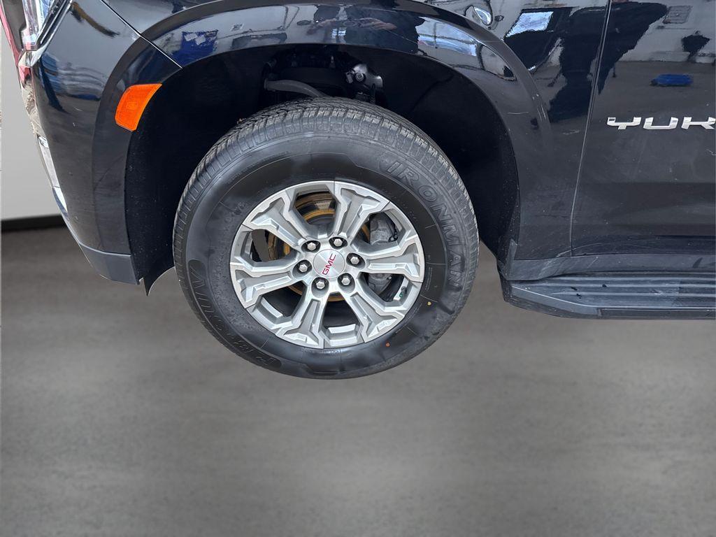 used 2022 GMC Yukon car, priced at $45,540