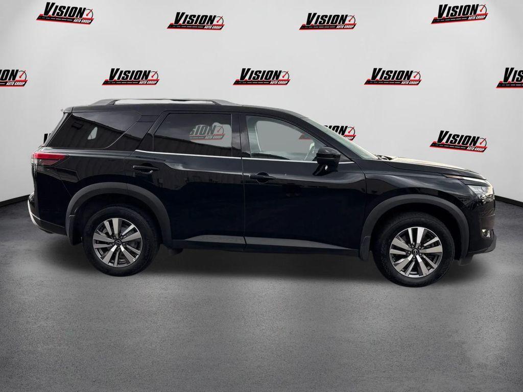 used 2024 Nissan Pathfinder car, priced at $35,828