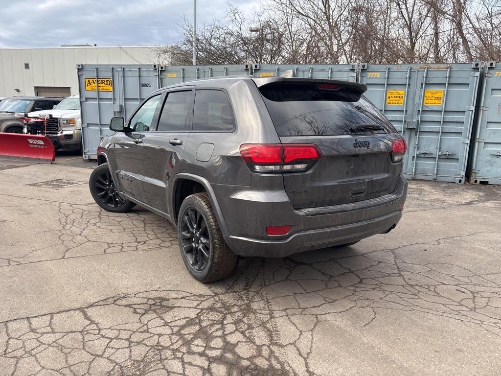 used 2018 Jeep Grand Cherokee car, priced at $15,987