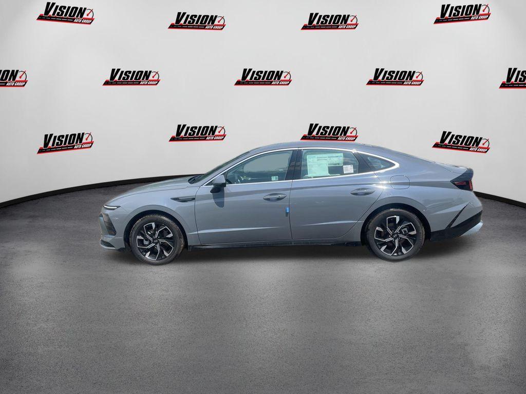 used 2024 Hyundai Sonata car, priced at $26,994