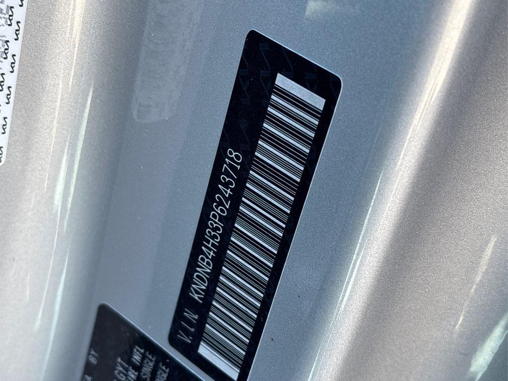 used 2023 Kia Carnival car, priced at $30,599