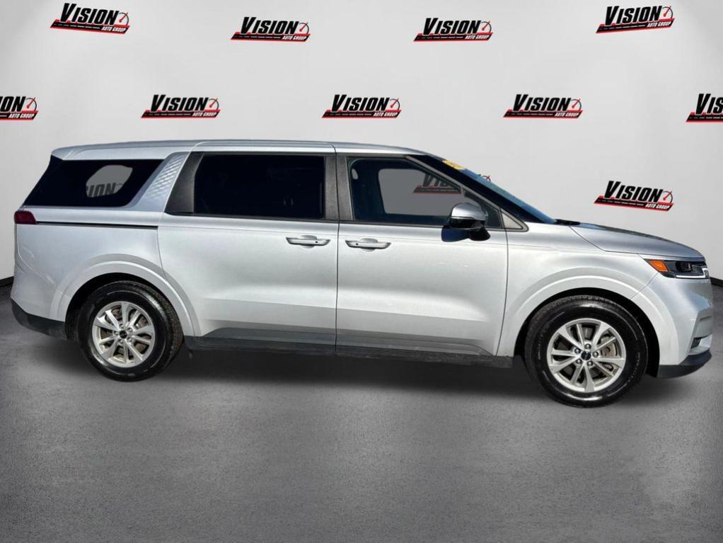 used 2023 Kia Carnival car, priced at $30,599