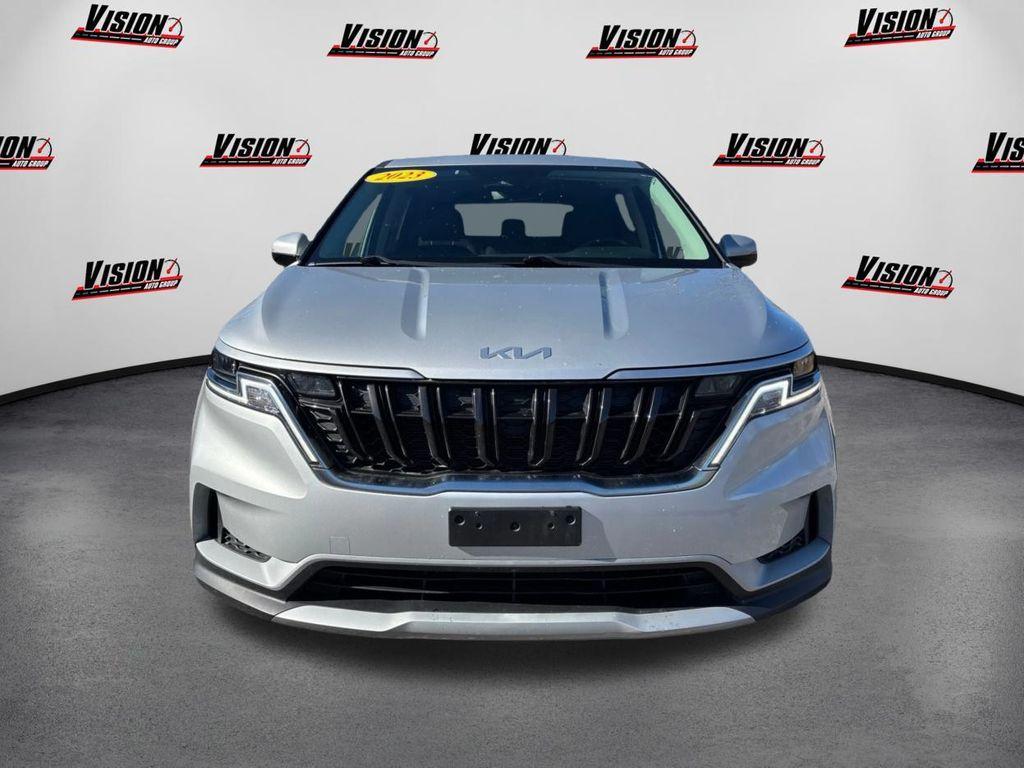 used 2023 Kia Carnival car, priced at $30,599