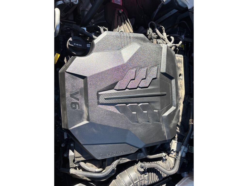 used 2023 Kia Carnival car, priced at $30,599