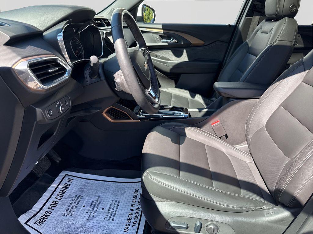 used 2023 Chevrolet TrailBlazer car, priced at $25,585