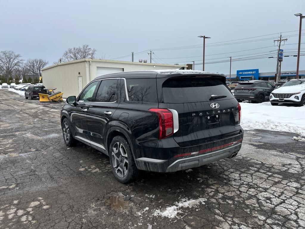 used 2024 Hyundai Palisade car, priced at $42,995