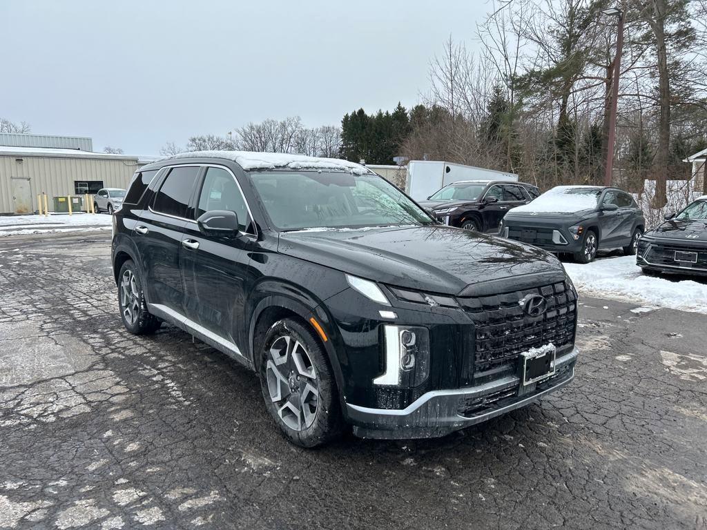 used 2024 Hyundai Palisade car, priced at $42,995