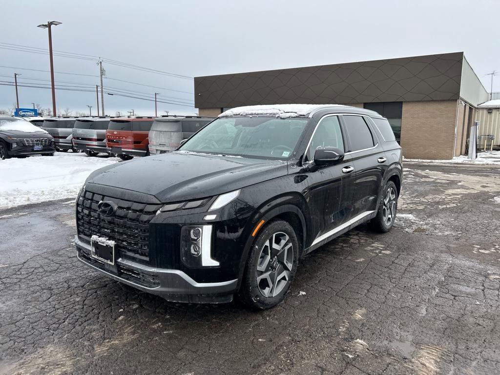 used 2024 Hyundai Palisade car, priced at $42,995