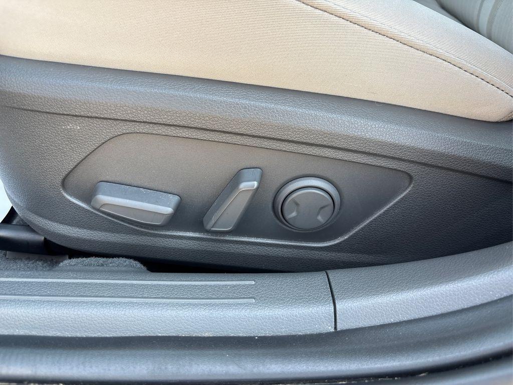used 2025 Hyundai Sonata car, priced at $26,994