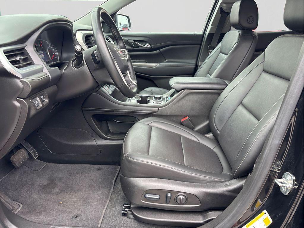 used 2023 GMC Acadia car, priced at $27,876
