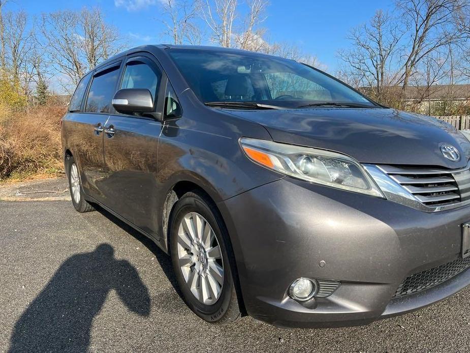 used 2017 Toyota Sienna car, priced at $21,277