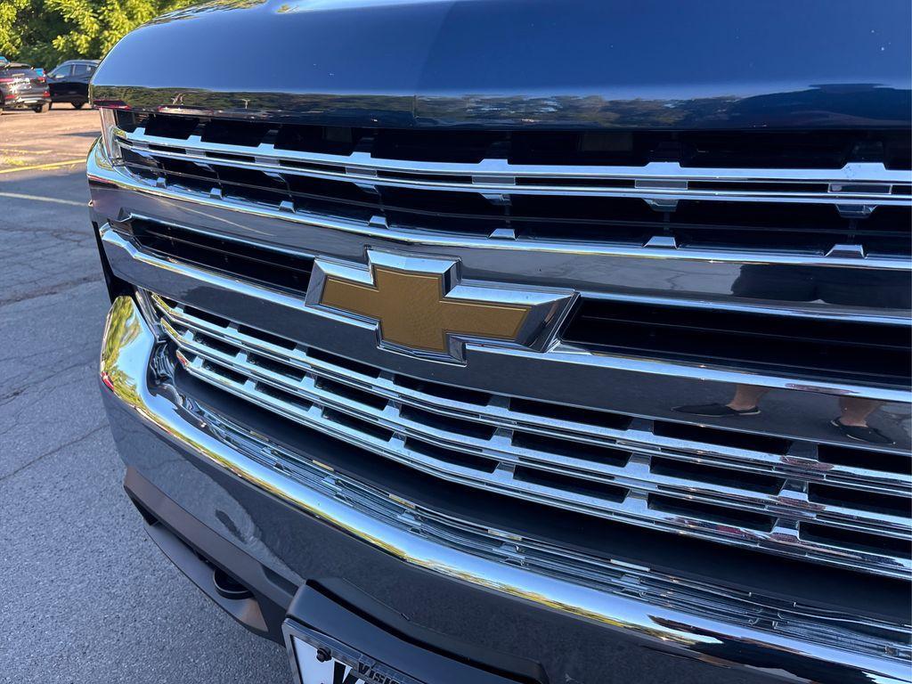 used 2021 Chevrolet Silverado 1500 car, priced at $33,295