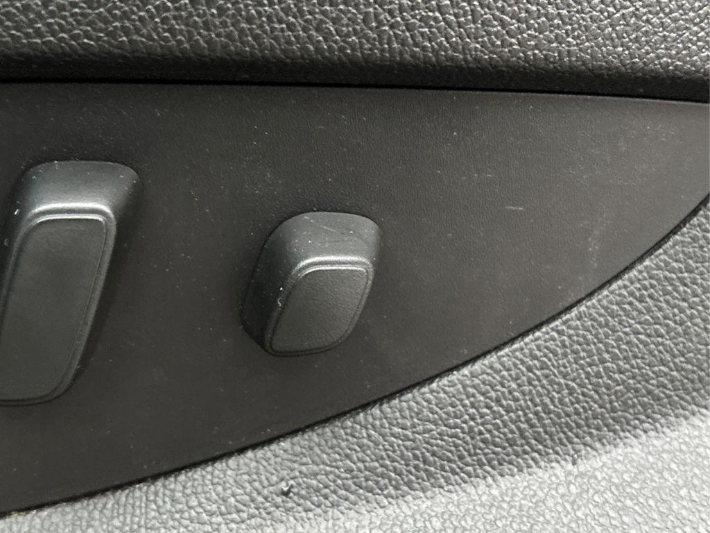 used 2018 Chevrolet Silverado 1500 car, priced at $31,599