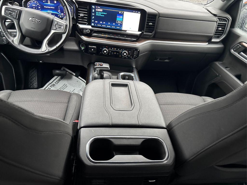 used 2022 Chevrolet Silverado 1500 car, priced at $42,832