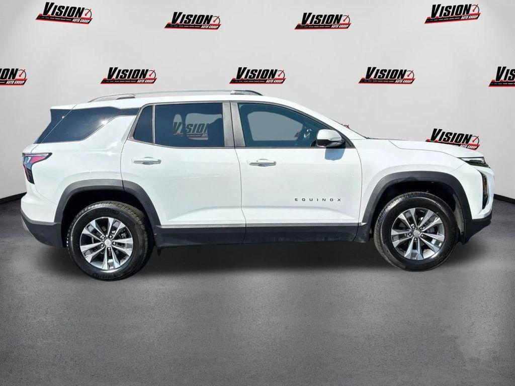 used 2025 Chevrolet Equinox car, priced at $29,300