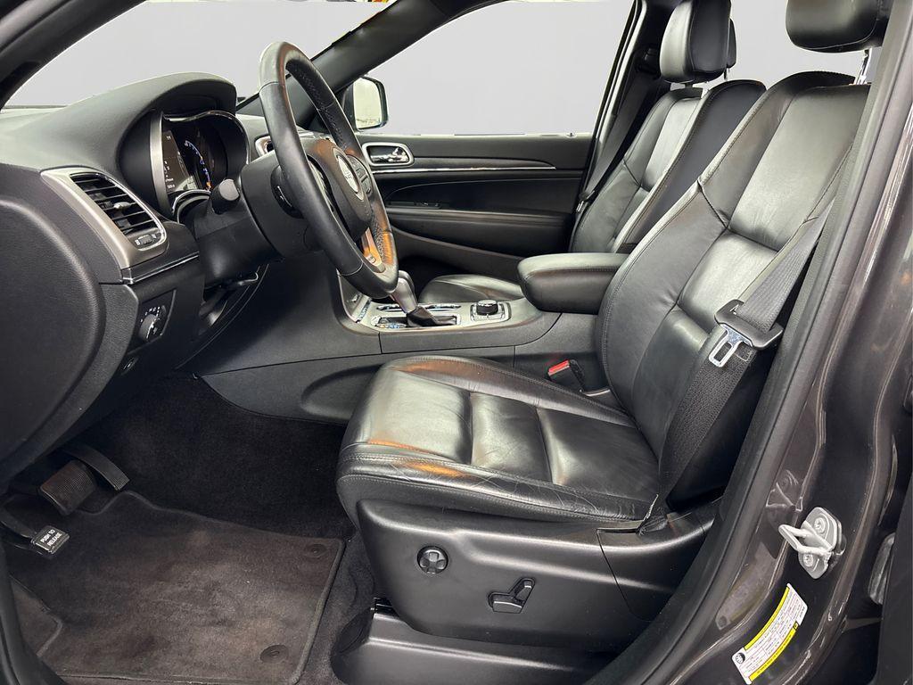 used 2018 Jeep Grand Cherokee car, priced at $22,654