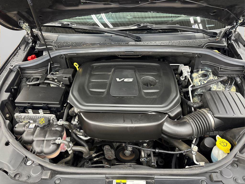 used 2018 Jeep Grand Cherokee car, priced at $22,654
