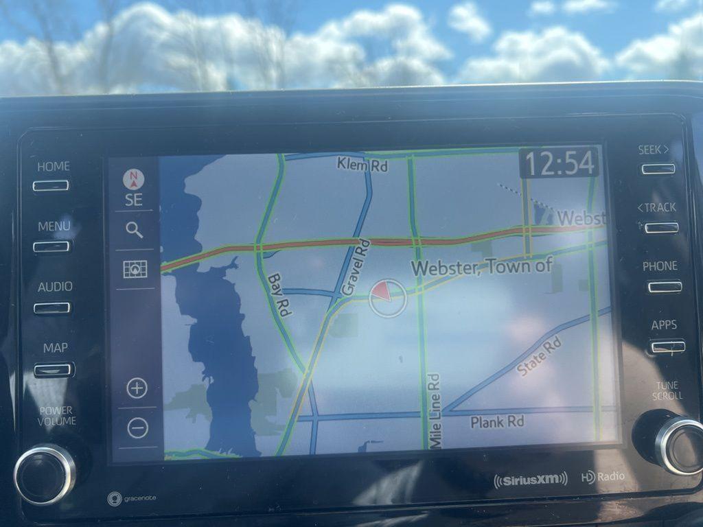 used 2020 Toyota Highlander car, priced at $30,995